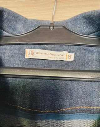 Cazadora vaquera estilo cuero