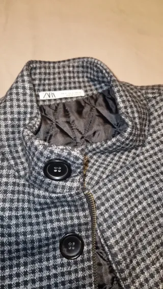 Gabardina Zara Cuadros Gris y Negro