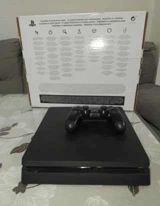 PS4 (PlayStation 4) 500GB Nero