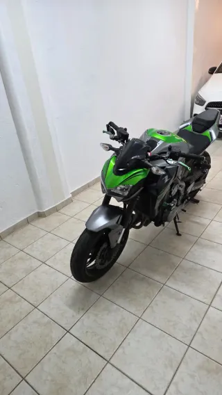 Kawasaki Z900 A2