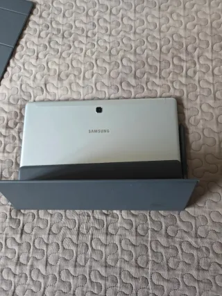 Samsung Galaxy Book táctil 12" Teclado y Lápiz