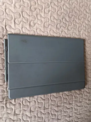 Samsung Galaxy Book táctil 12" Teclado y Lápiz
