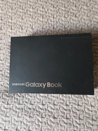 Samsung Galaxy Book táctil 12" Teclado y Lápiz