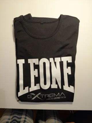 Camiseta Leone Negra