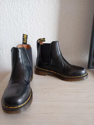 Stivaletti Dr Martens Chelsea Taglia 39