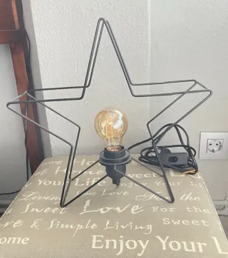 Lámpara de mesa estrella metal