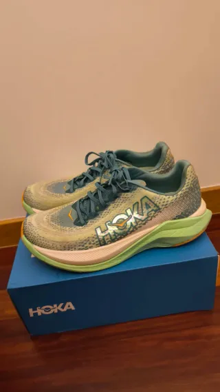 Hoka Mach X