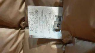 Anorak verde chica con capucha