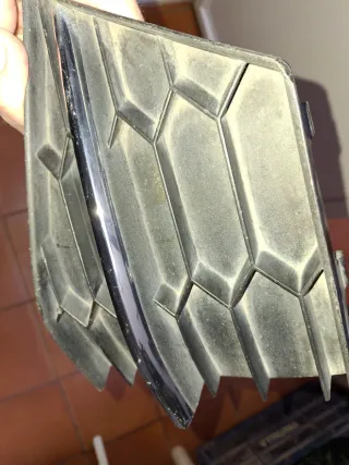 Rejilla delantera Skoda Superb