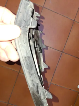 Rejilla delantera Skoda Superb