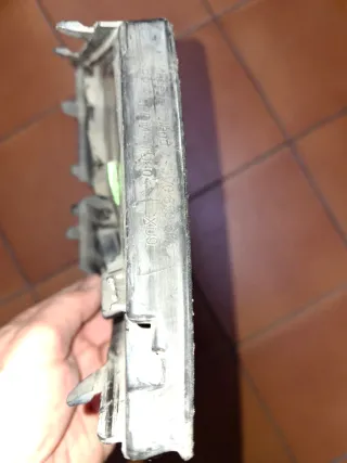 Rejilla delantera Skoda Superb