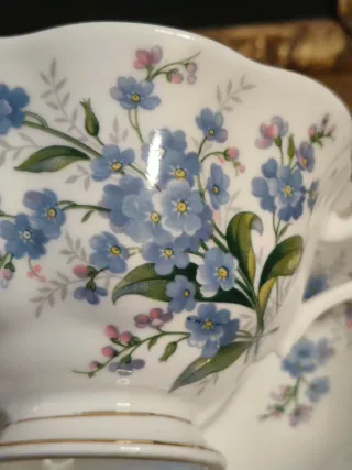 Tazza da tè Royal Albert Forget me not