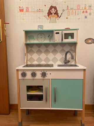 Cocinita de madera infantil