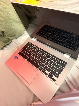 Ordenador ASUS Plata