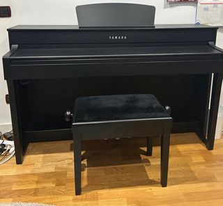 Piano Digital Yamaha Clavinova CLP-635