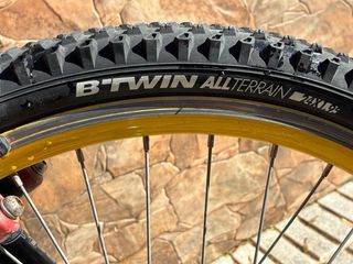 Bicicleta 24 con ruedas nuevas