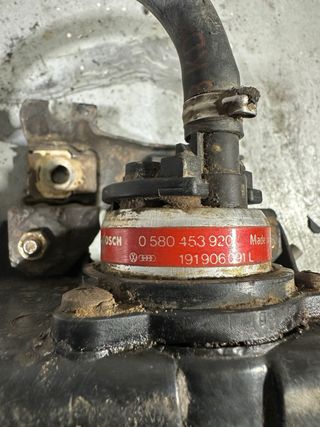 Bomba y caja gasolina VW Golf MK2 GTI