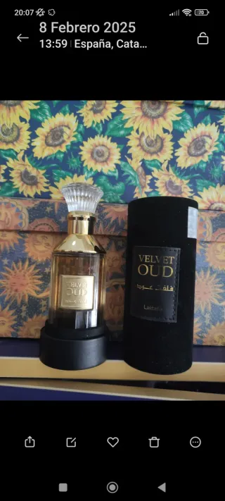 Perfume Velvet Oud Lattafa Negro y Dorado