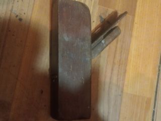 Cepillo antiguo de carpintero