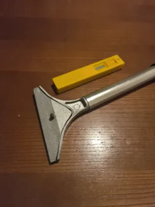 Rasqueta para plancha de cocina