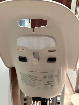 Sillita o asiento  infantil bicicleta Decathlon.