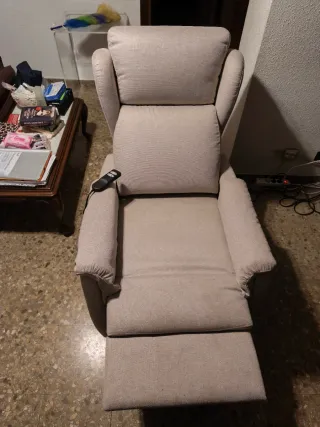 Sillón reclinable y elevable tela