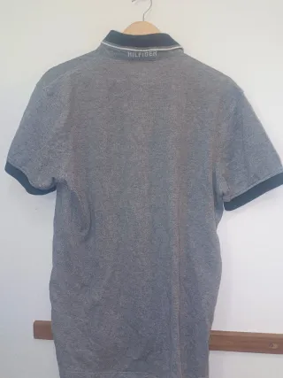 Polo Tommy Hilfiger Gris Talla M