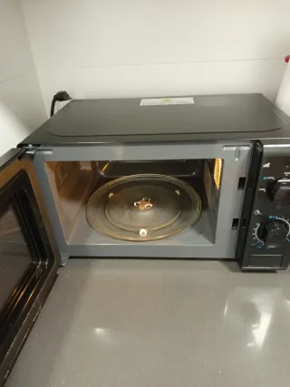 Microondas Valberg Negro