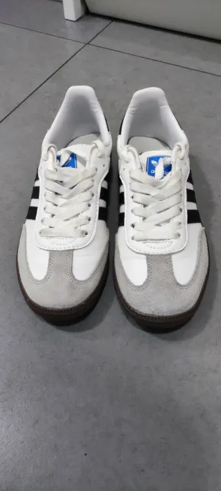 Adidas Samba Blancas y Negras