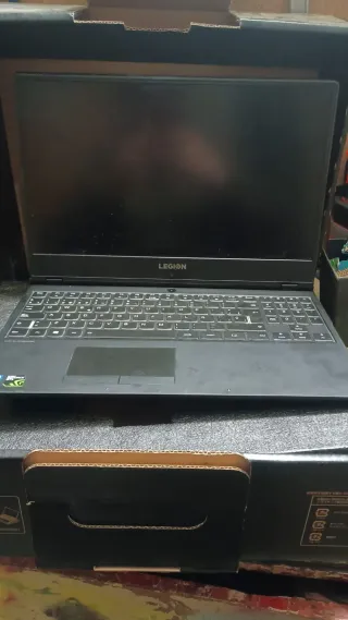 Lenovo Legion Portátil Negro
