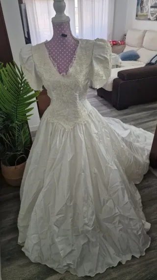 Vestido de Novia Seda Salvaje.