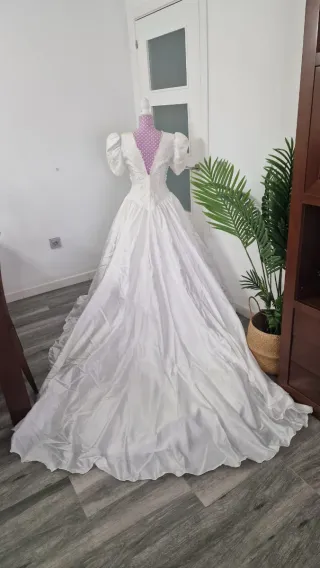Vestido de Novia Seda Salvaje.