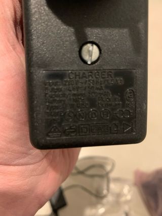 Cargador Pilas Ni-Cd FRIWO