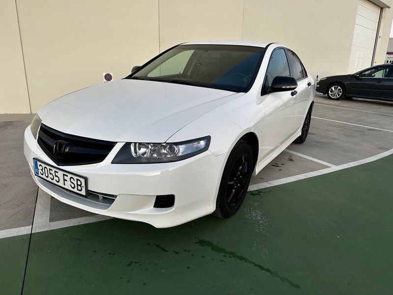 Honda Accord 2.0 iVTEC 2007 - foto 1