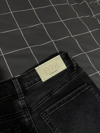 Pantalón Stradivarius Negro Talla 36 Nuevo