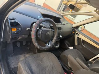 Citroen Grand C4 Picasso 2010