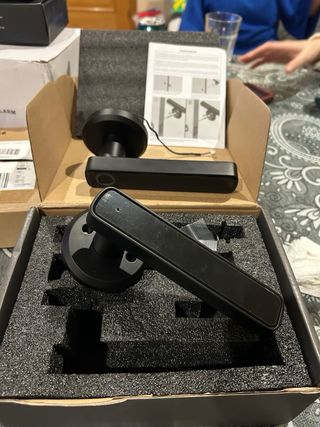 Manivela electrónica negra