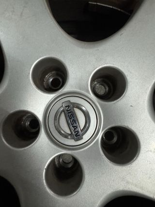 Llantas Nissan Primera