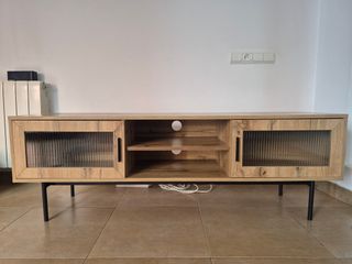 Mueble TV / Aparador estilo madera