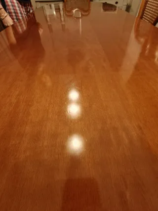 Mesa Comedor Extensible de madera + 6 sillas