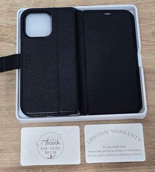 Funda 2 en 1 iPhone 16 PRO MAX 6.9" TUCCH