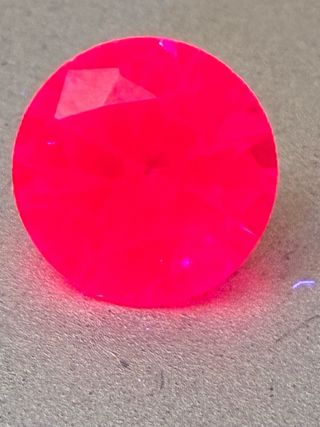 Rubí Mogok Birmano 4.00 Ct Impecable