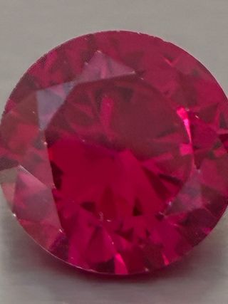 Rubí Mogok Birmano 4.00 Ct Impecable