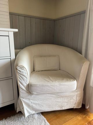Sillón Ikea tela blanco.