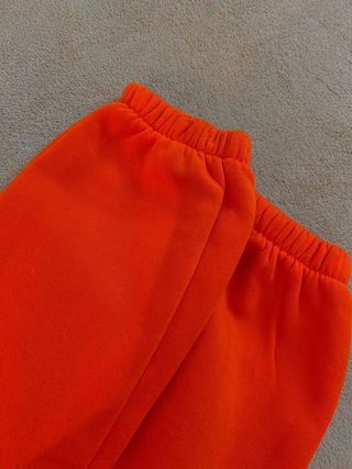 Chándal naranja con cordón
