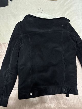 Chaqueta Zara Pana Negra Borrego