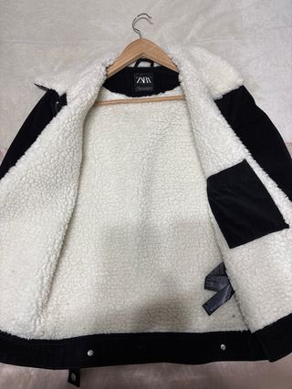 Chaqueta Zara Pana Negra Borrego
