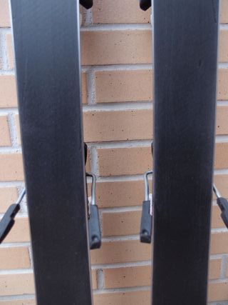 Esquís Salomon Wingblast 162cm + Fijaciones