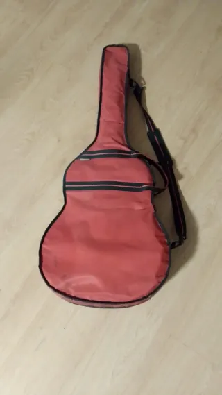 Guitarra Admira, Modelo Juanita.