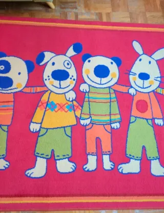 Alfombra infantil grande